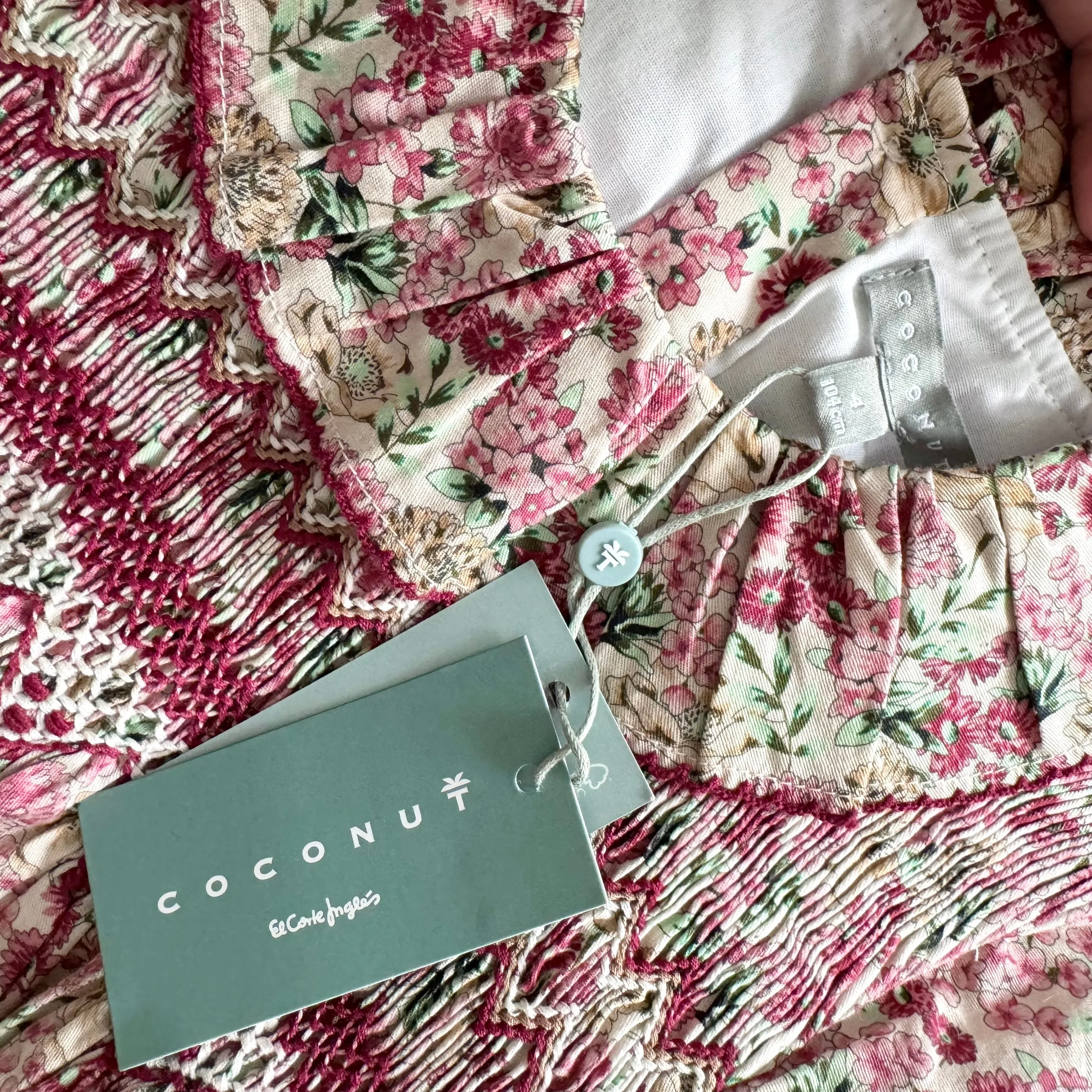 Coconut / Beige x pink floral cotton dress / 4Y