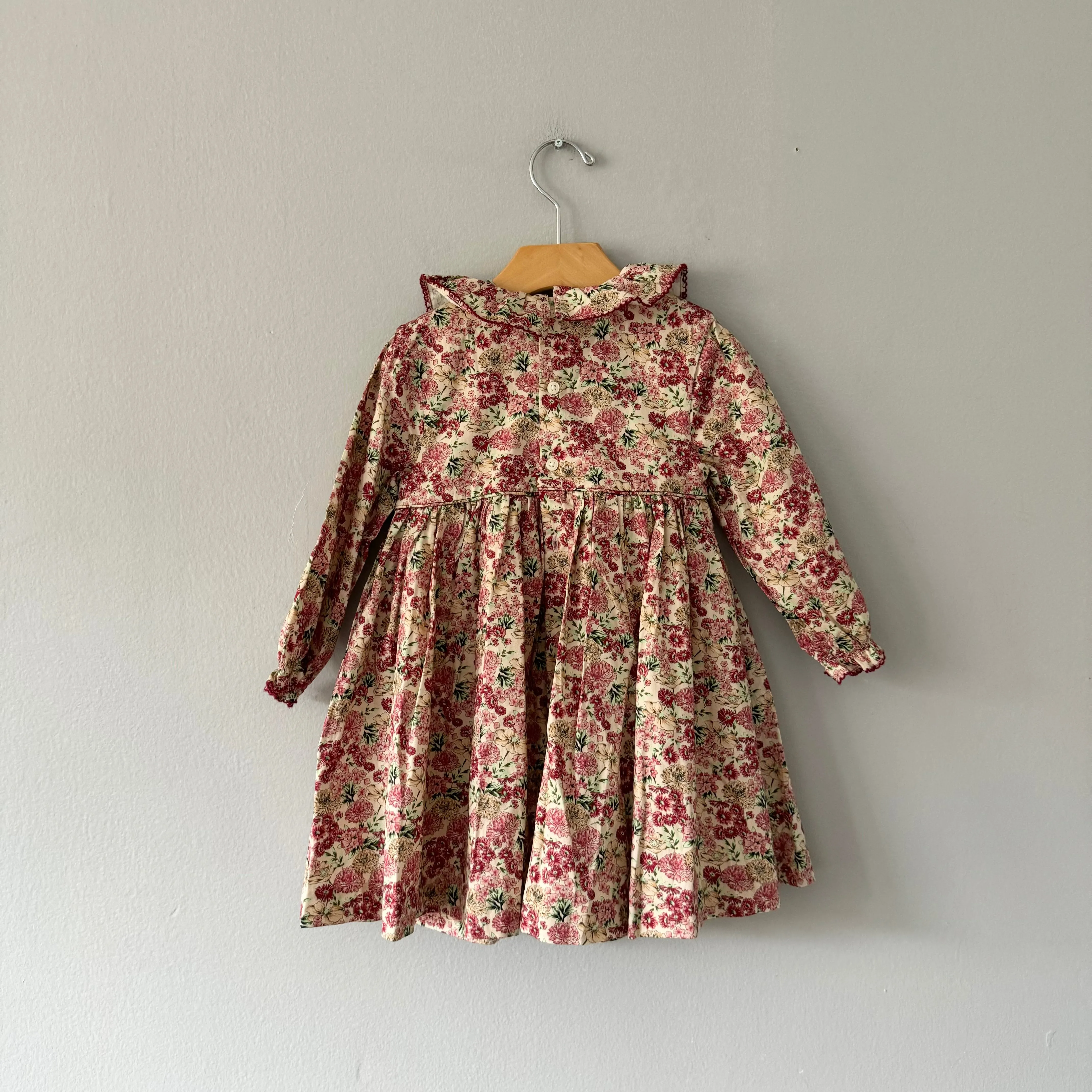 Coconut / Beige x pink floral cotton dress / 4Y