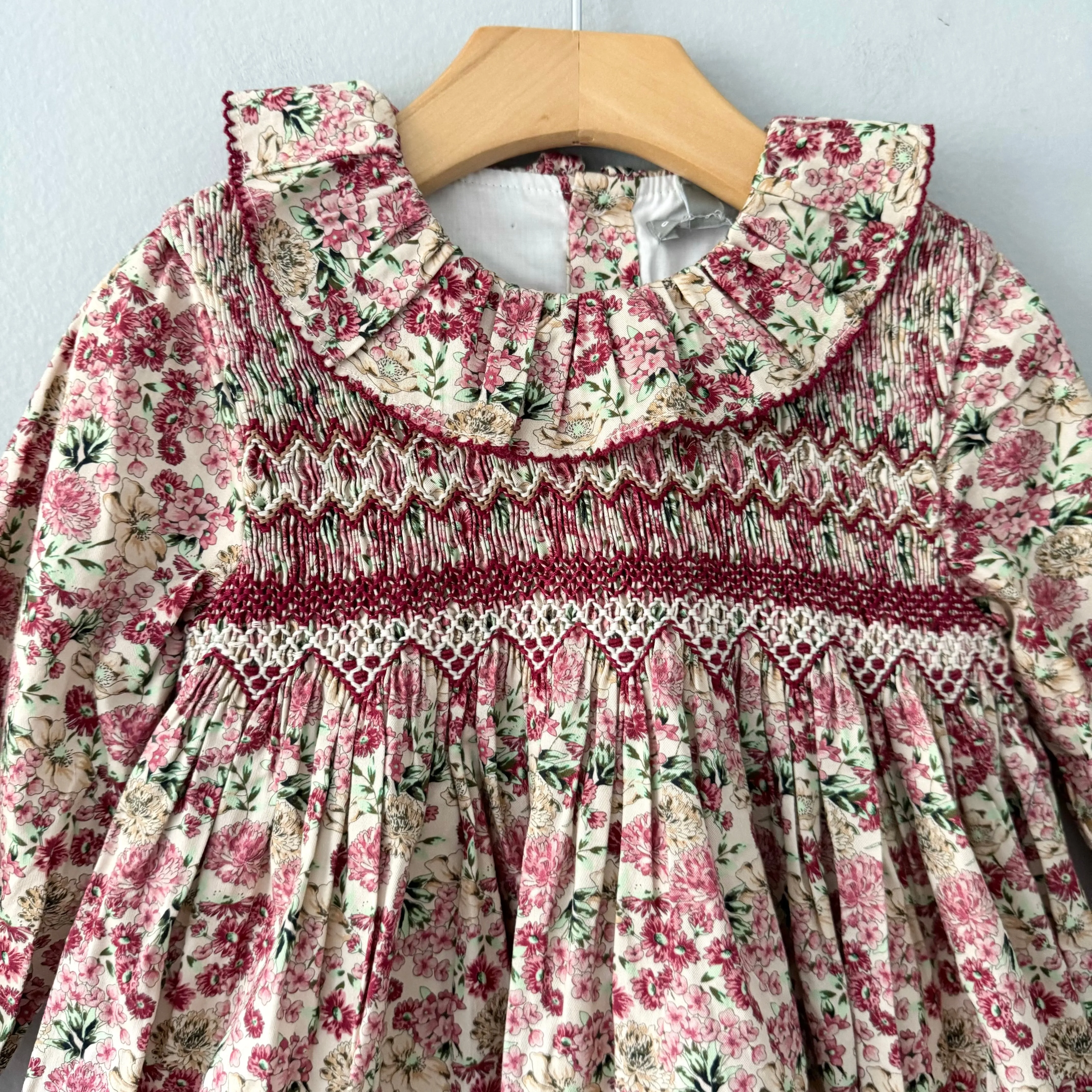 Coconut / Beige x pink floral cotton dress / 4Y