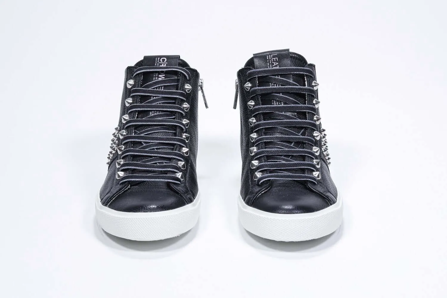 STUDBORN | Black - Mid top - Women